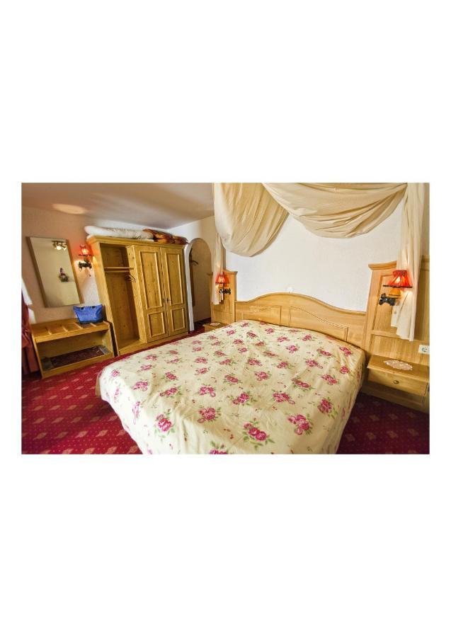 Oeko-Landhotel Basler Hof Lauterbach  Rum bild